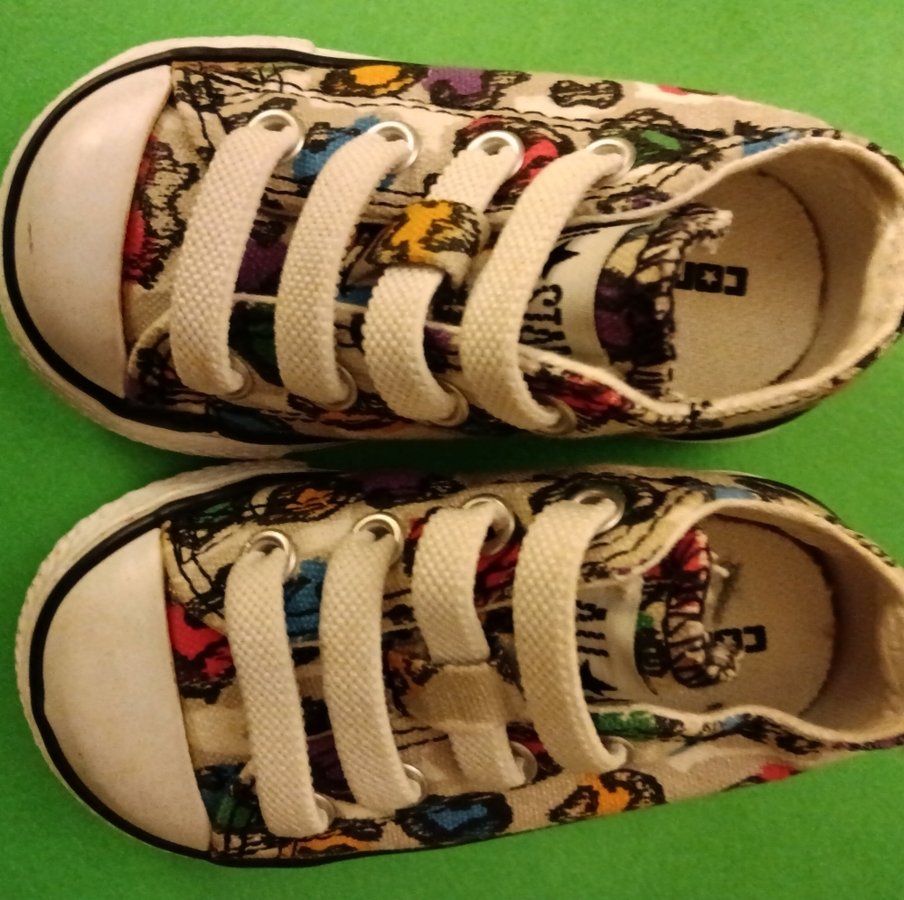 Converse Toddler Slip-on Low Top Sneakers, Size 4 Multicolor